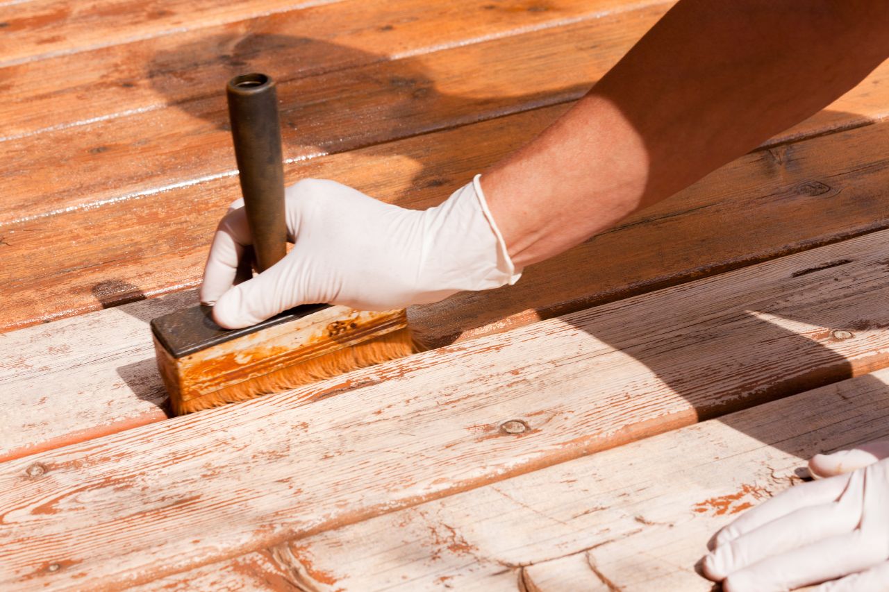 Deck Maintenance Tips to Keep Your Outdoor Space Looking New